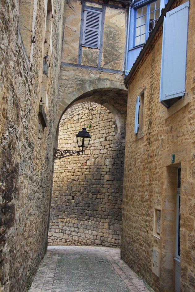  --. , Aquitaine, Sarlat-la-Caneda, Place de la Liberte, 4-7