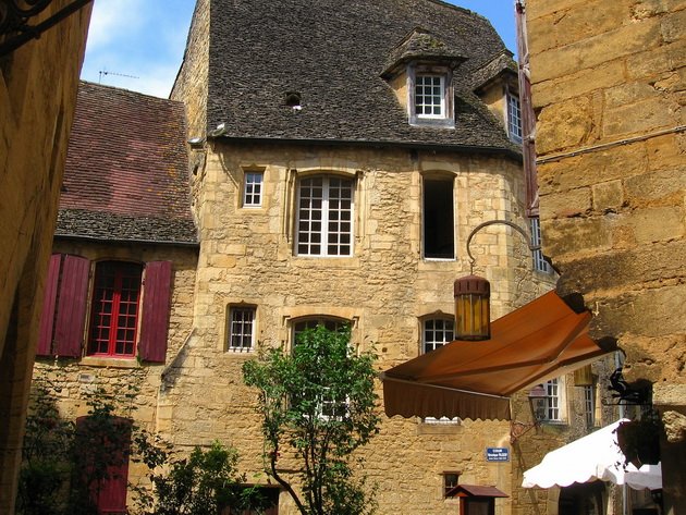  --. , Aquitaine, Sarlat-la-Caneda, Place de la Liberte, 4-7