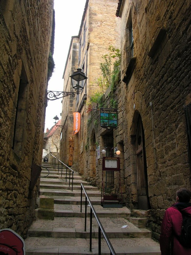  --. , Aquitaine, Sarlat-la-Caneda, Place de la Liberte, 4-7