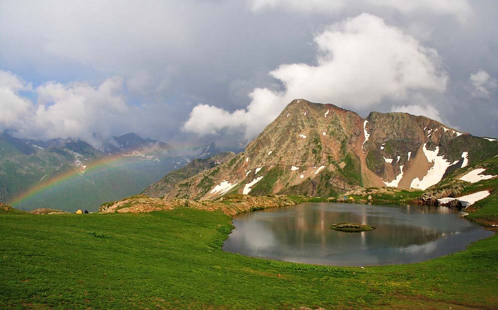   . , Abkhazia, Bzipi-Ritsa Lake-Avadkhara