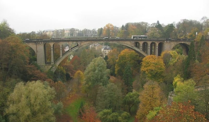   . , Luxembourg, Pont Adolphe