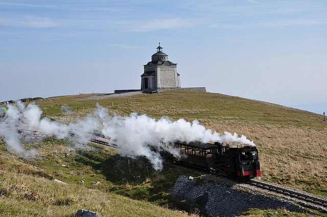     . ,  , --, Hochschneeberg