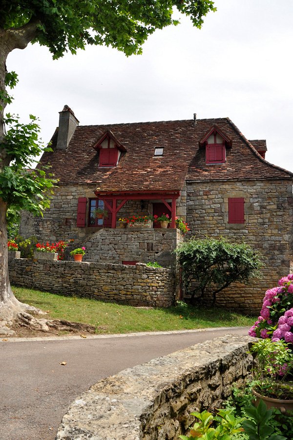   . , Midi-Pyrenees, Loubressac, D118