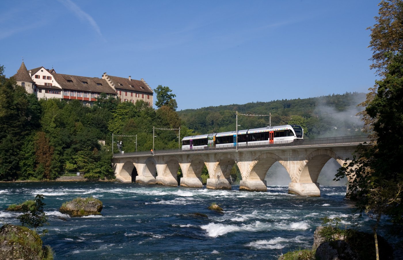   . , Schaffhausen, Neuhausen am Rheinfall, Laufengasse, 18