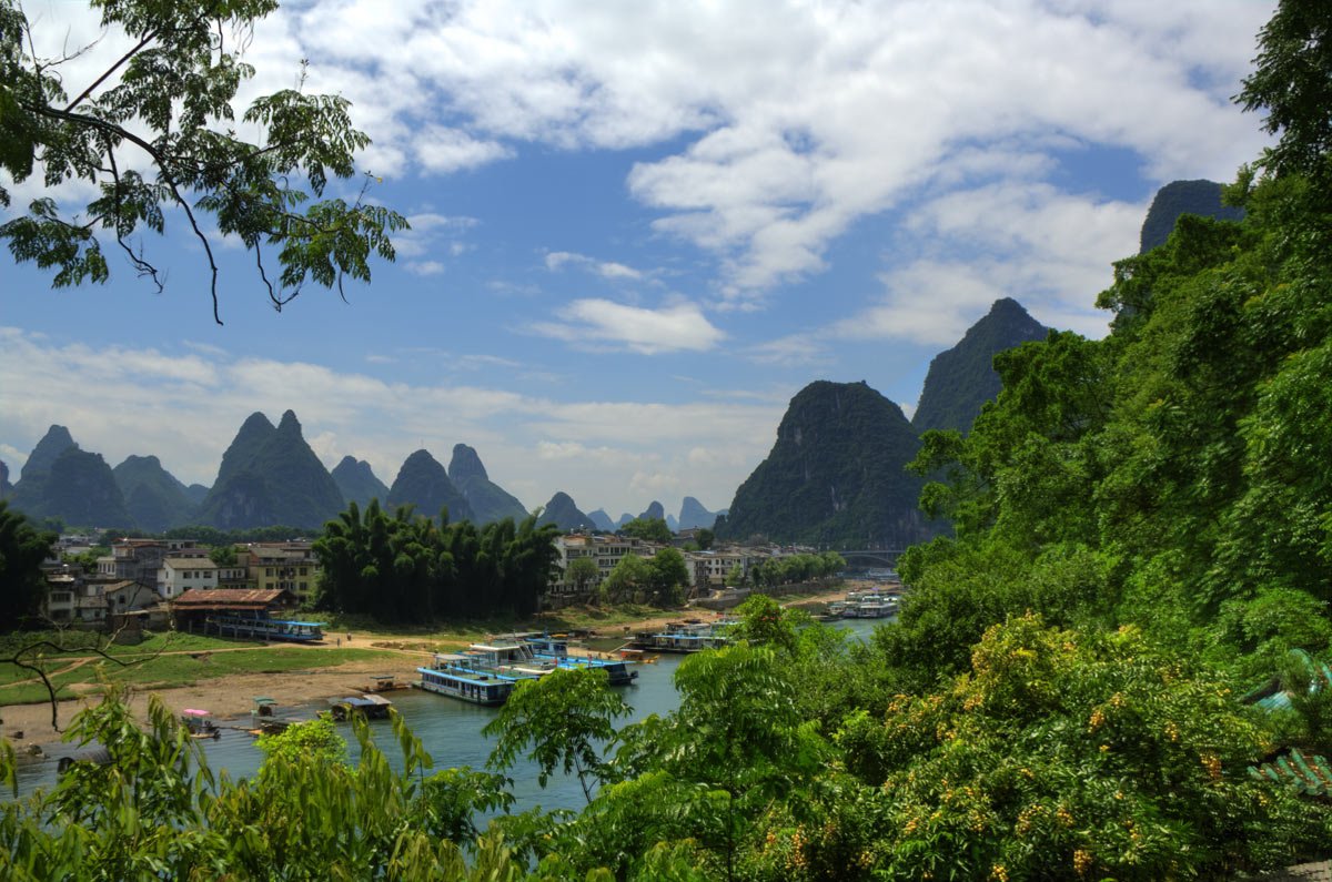  . , Guangxi Zhuangzuzizhiqu, Guilin Shi, Bi Lian Xiang, 38