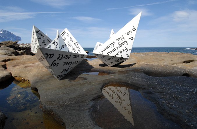    Sculpture by the Sea. , New South Wales, Bondi Beach, Notts Avenue, 18