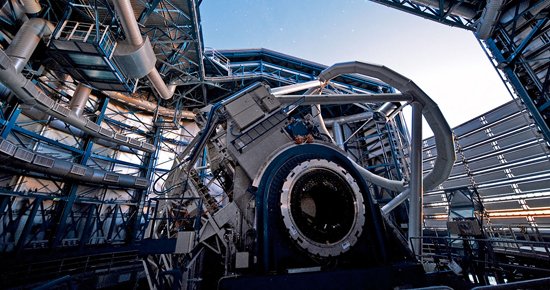  Very Large Telescope. , , B-710