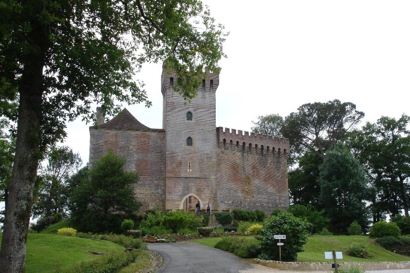   . , Aquitaine, Morlanne, Bourg-Nord