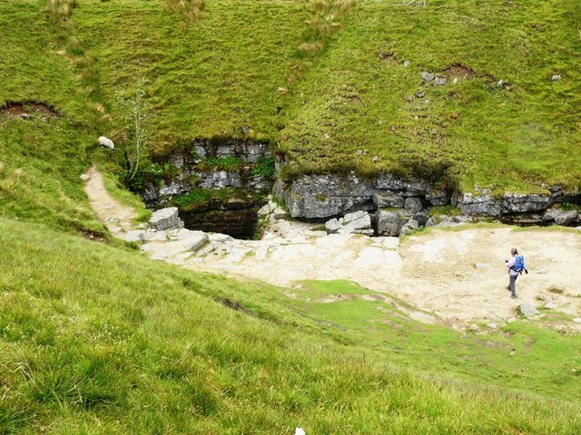  Gaping Gill. , Long Lane, 