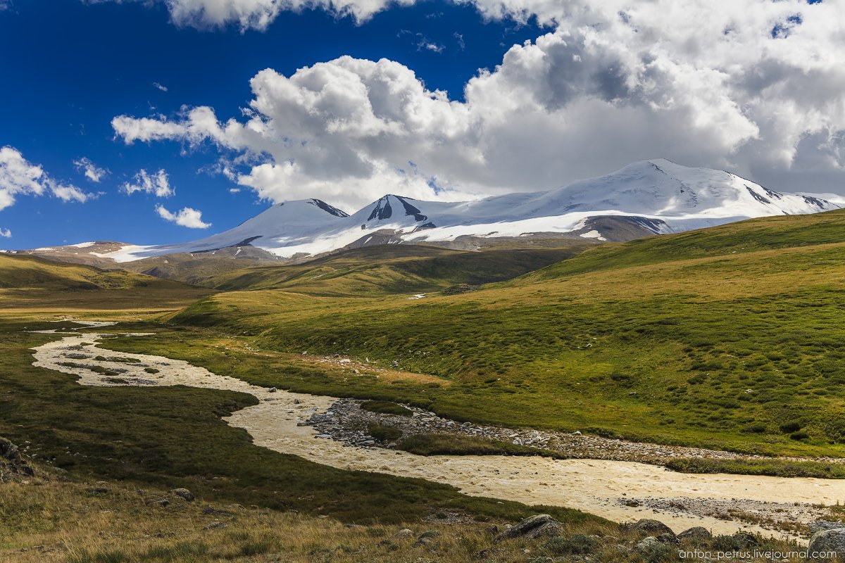  . ,  , Betsu-Kanas Pass Road