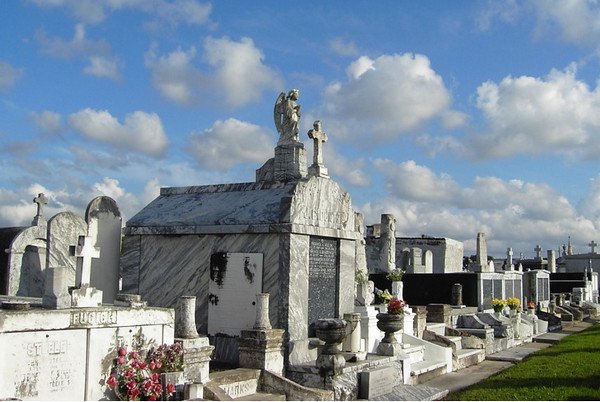  cemetery.jpg.jpg.   , Louisiana, New Orleans, North Claiborne Avenue, 300