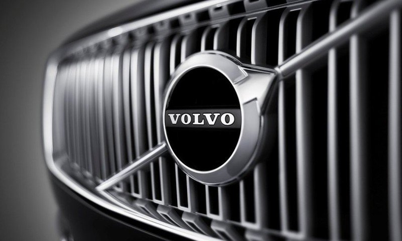  Volvo-grille-logo-e1436983562564.jpg. ,  ,  , 39