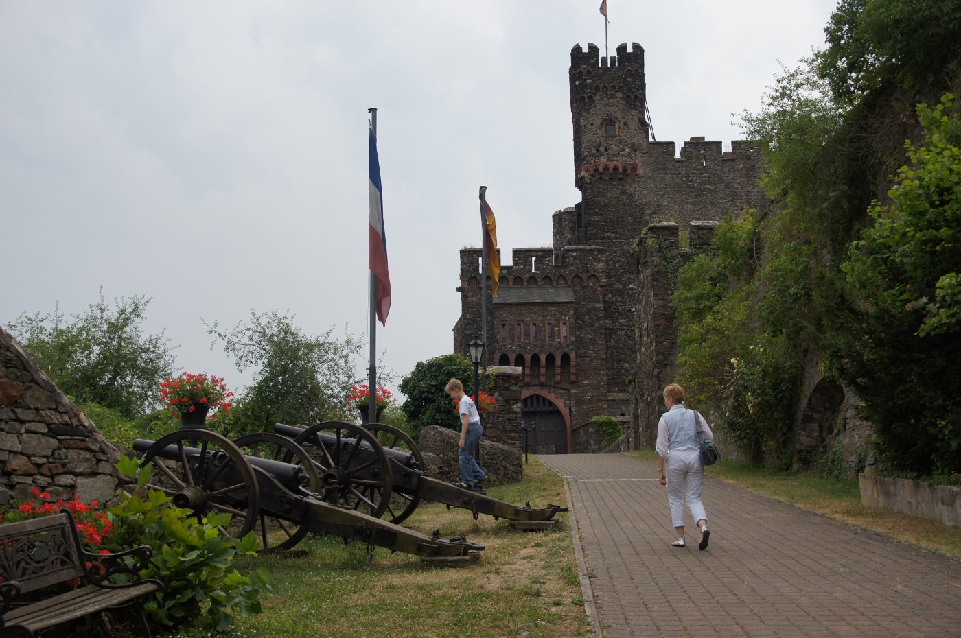  . , Rheinland-Pfalz, Trechtingshausen, Mainzer Strase, 1