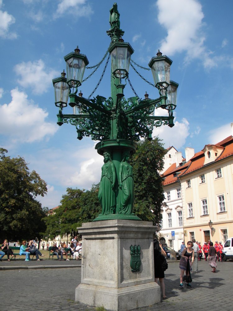  DSCN0917.JPG. , , Hradcanske namesti, 14-16