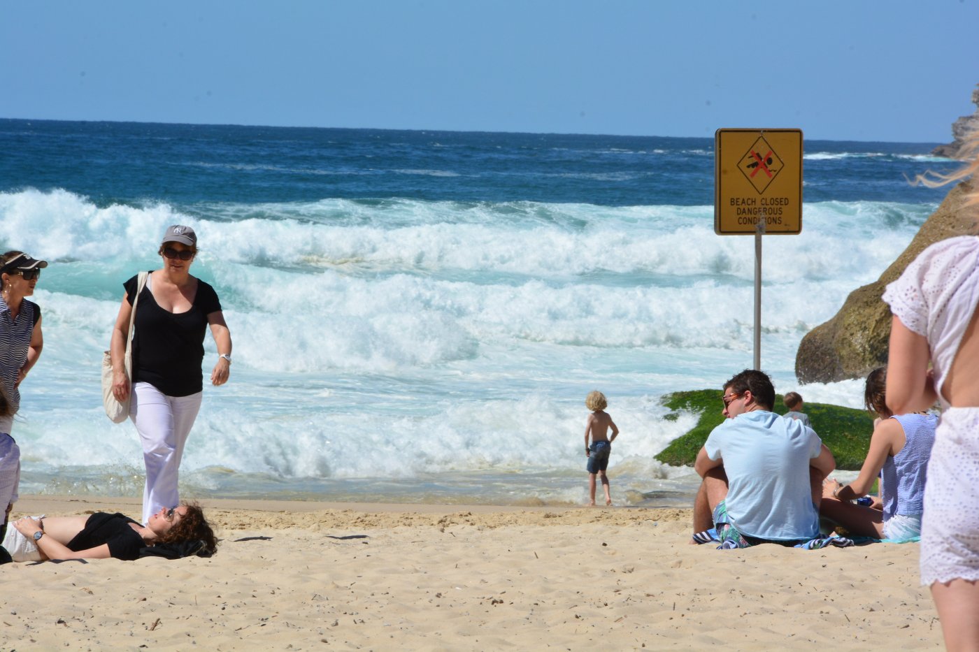  DSC_3204.JPG. , New South Wales, Tamarama, Tamarama Marine Drive