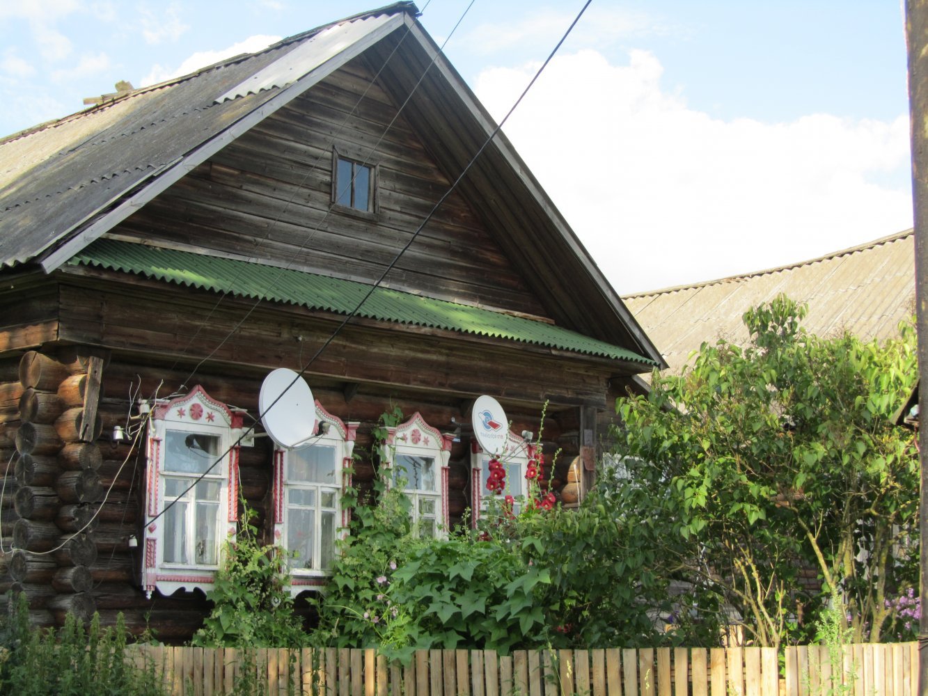  d_koshkino_byivshiy_dom_malkovoy_t_tani_teper_zdes_zhivet_suhanov_vl_a_s_semey.png.jpg. ,  , , Unnamed Road