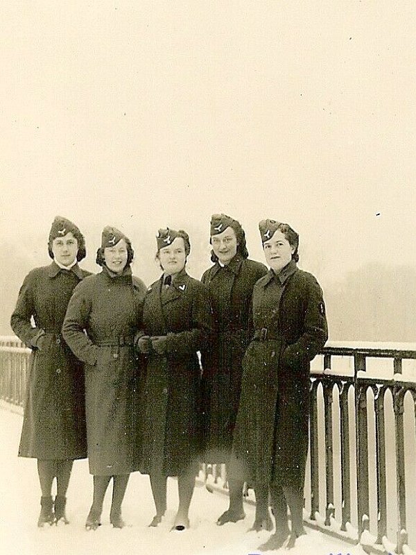  kommunikationsdienst.jpg. 