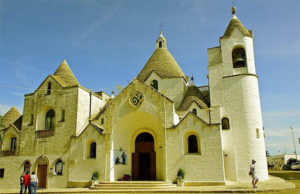  . , , Alberobello, Vico Chiesa Matrice, 14