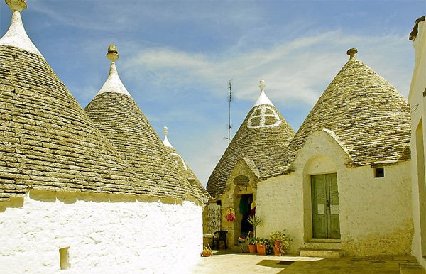  . , , Alberobello, Vico Chiesa Matrice, 14