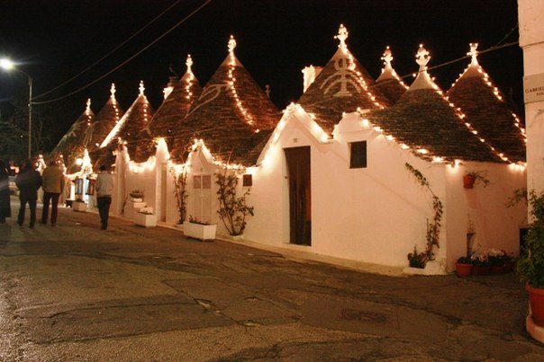  . , , Alberobello, Vico Chiesa Matrice, 14