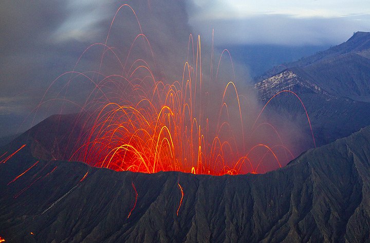   . ,  , Jalan Bromo