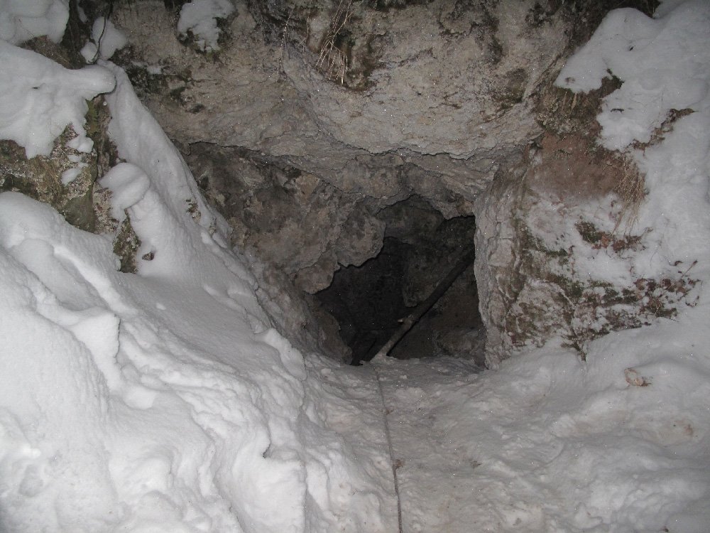 Фото Большая Мечкинская пещера . Россия, Пермский край, Березовка, Р343