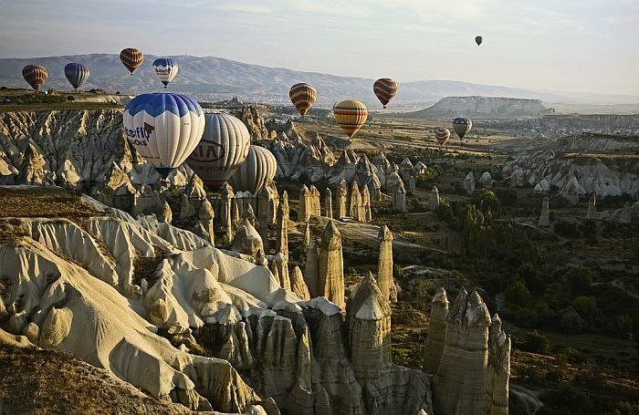     (). , , Goreme, Goreme-Uchisar Yolu