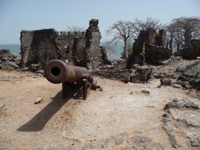 Фото Остров Джеймс. Гамбия, West Coast Region, South Bank Road