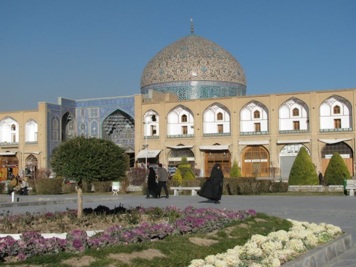 Фото Мечеть Шейха Лотфоллы. Иран, Isfahan, Hassan Abbad Bazzar