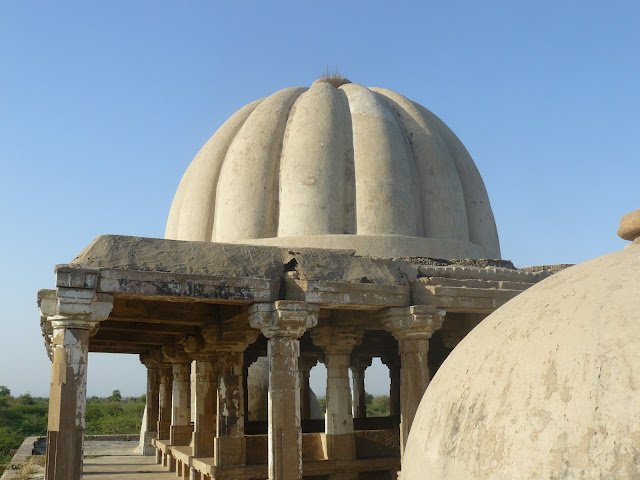  -. , , Khapra Zaveri Temple