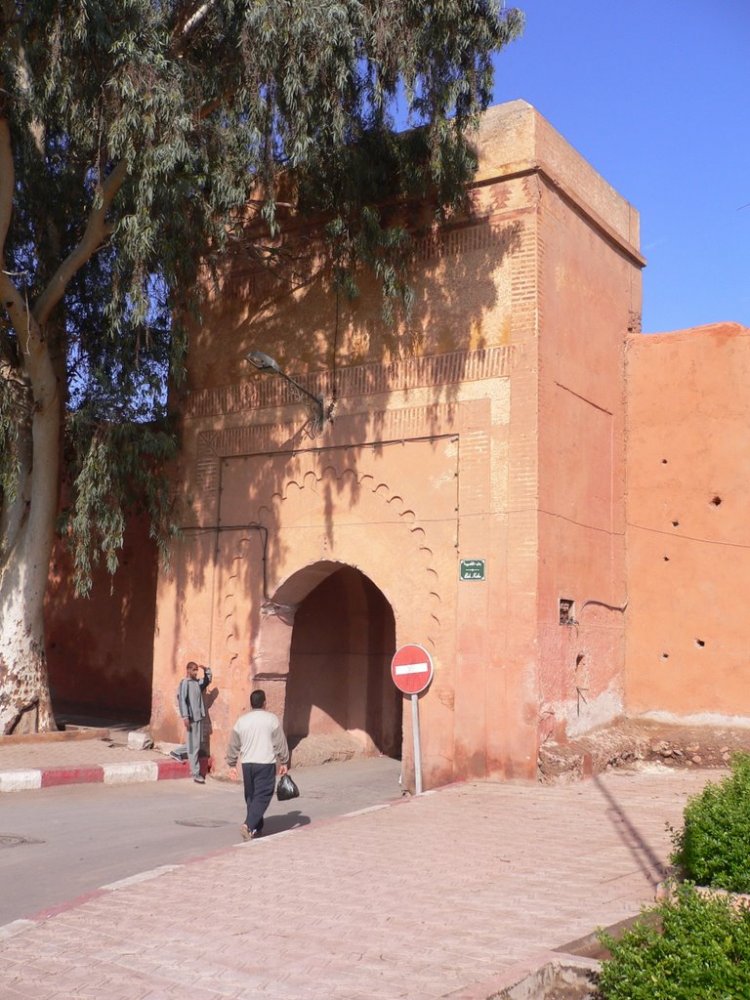 Фото Ворота Баб Ксиба, Марракеш, Марокко. Марокко, Марракеш-Тенсифт-Эль-Хауз, Марракеш, Medina, Rue Bab Ksiba
