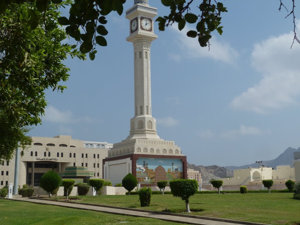 Фото Часовая башня, Маскат, Оман. Оман, Muscat, Мускат, Ruwi, Al Jami Street