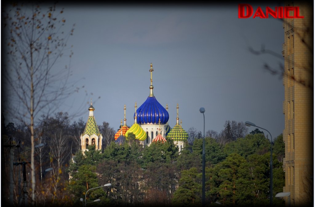 В Переделкино храм Россия