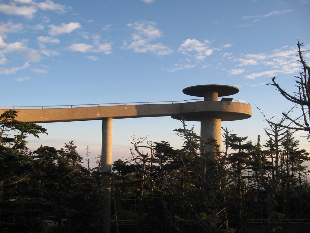    -, .   ,  ,  , Clingmans Dome Trail