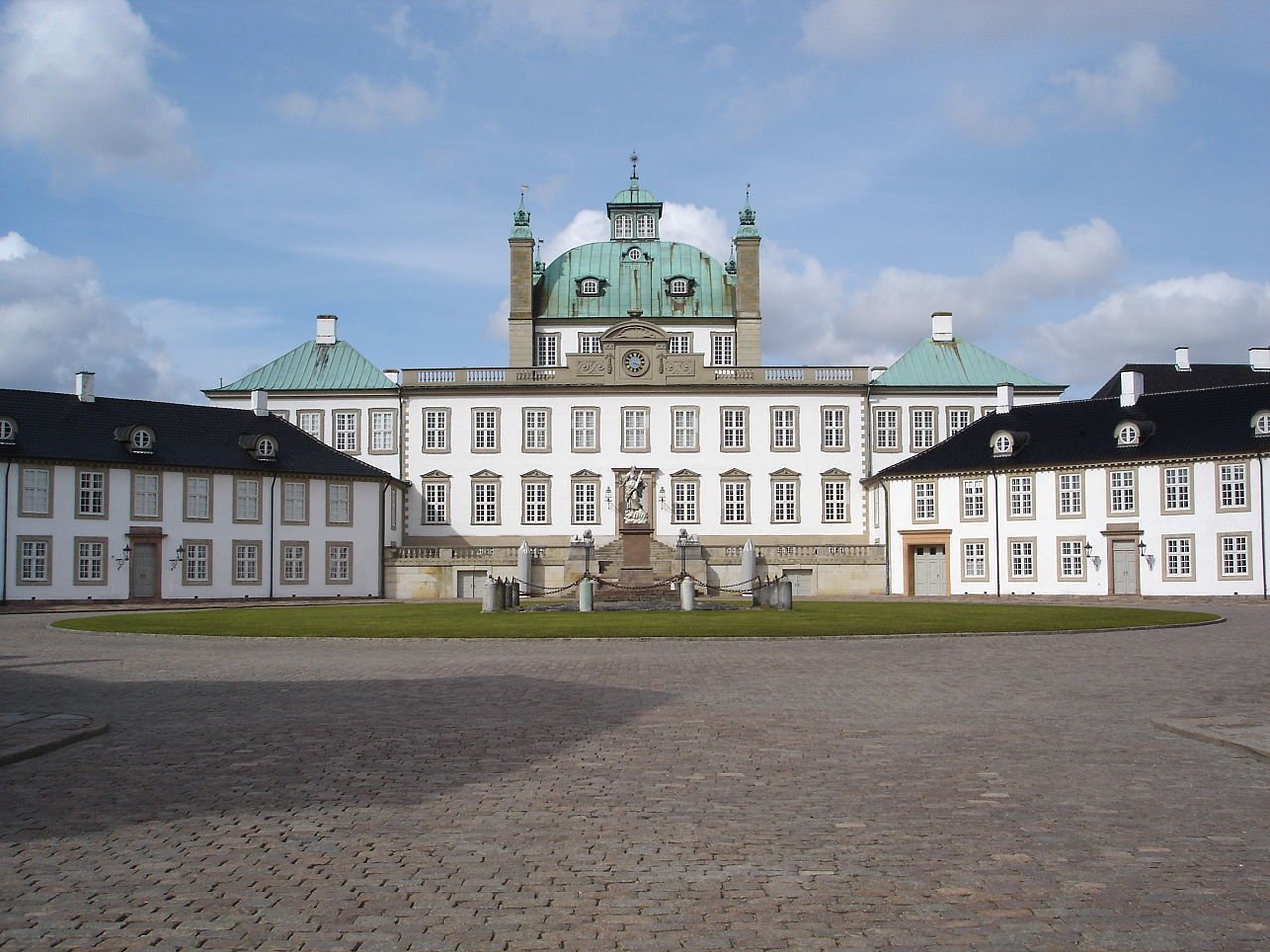 Фото Дворец Фреденсборг. Дания, Fredensborg, Slottet, 8