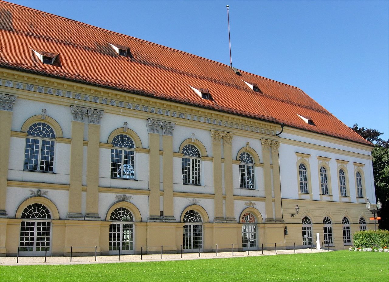   . , Bayern, Dachau, Kurfurst-Max-Emanuel-Platz