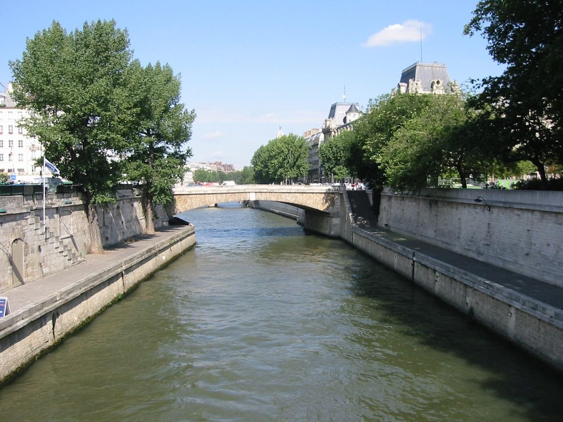   . , Ile-de-France, Paris, Petit Pont - Cardinal Lustiger