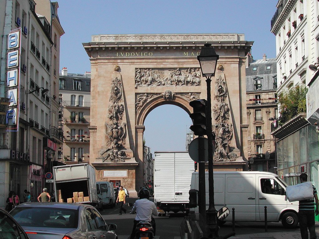   -. , Ile-de-France, Paris, Boulevard de Bonne Nouvelle, 2-6