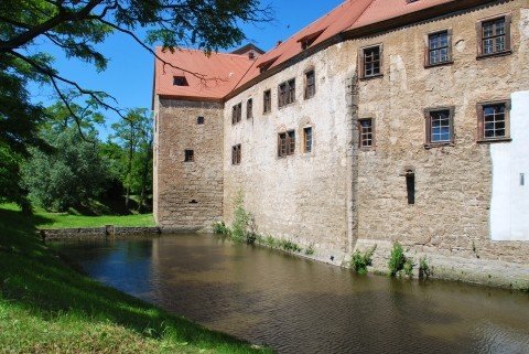   . , Thuringen, Kapellendorf, Am Burgplatz, 1