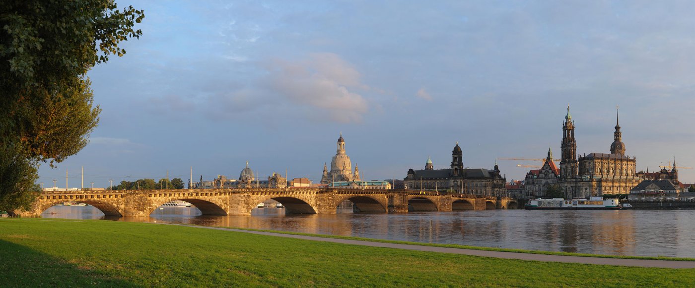    . , Sachsen, Dresden, Augustusbrucke