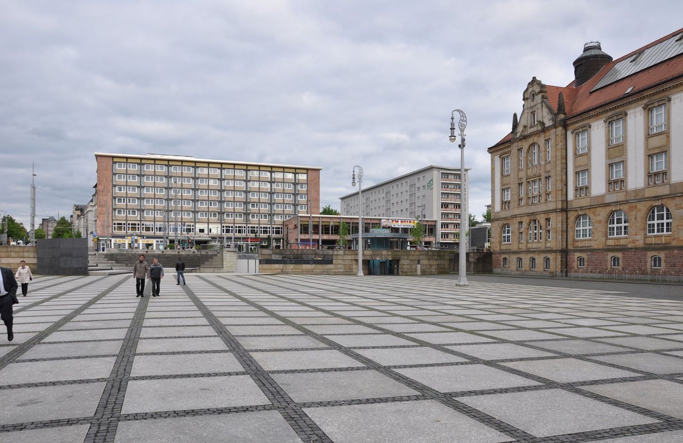   . , Sachsen, Chemnitz, Theaterplatz, 1