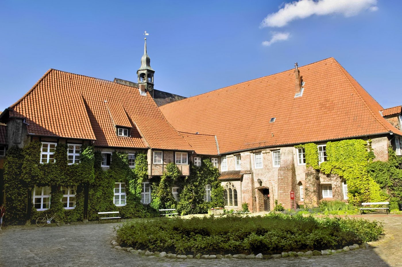   . , Niedersachsen, Luneburg, Am Domanenhof, 14