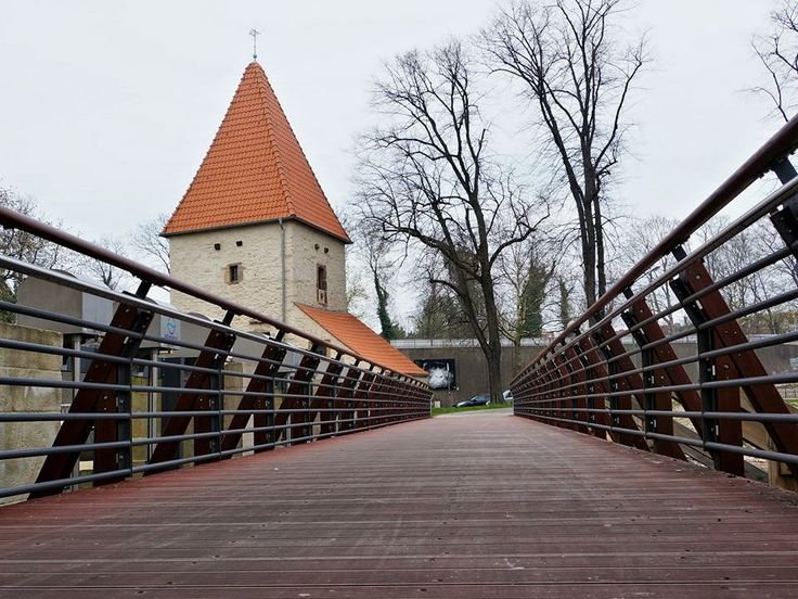    Pernickelturm. , Niedersachsen, Osnabruck, Erich-Maria-Remarque-Ring