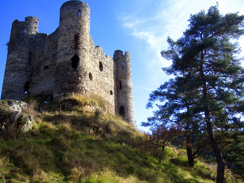   . , Auvergne, Alleuze, D40