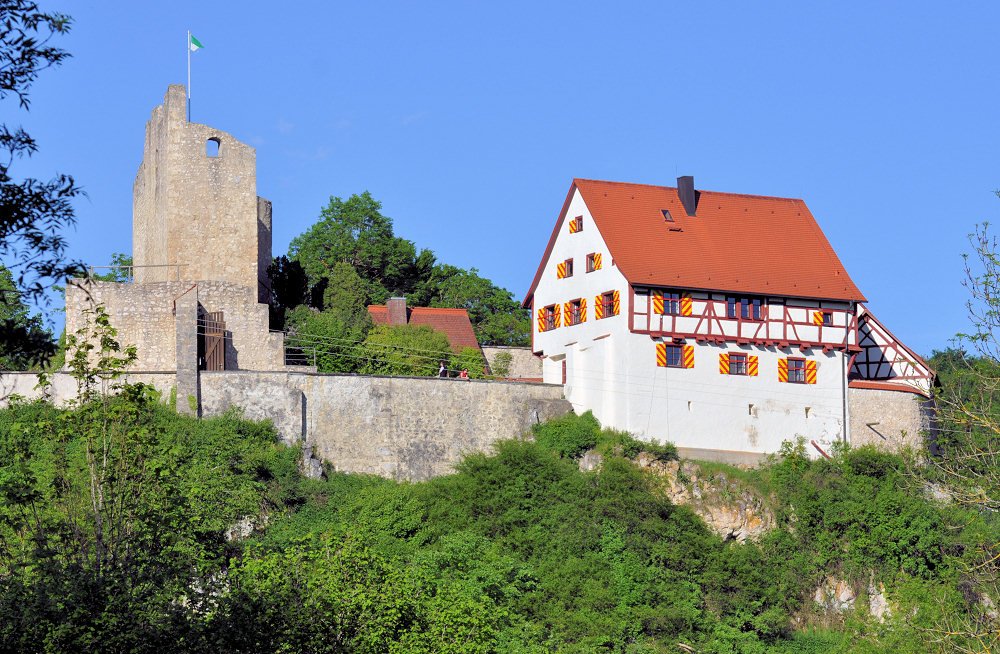   . , Baden-Wurttemberg, Hayingen, Burg Derneck, 1