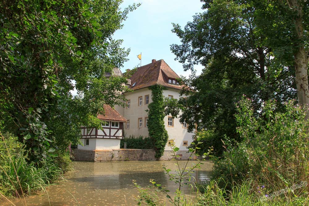   . , Bayern, Sulzfeld, Am Wasserschlos, 5