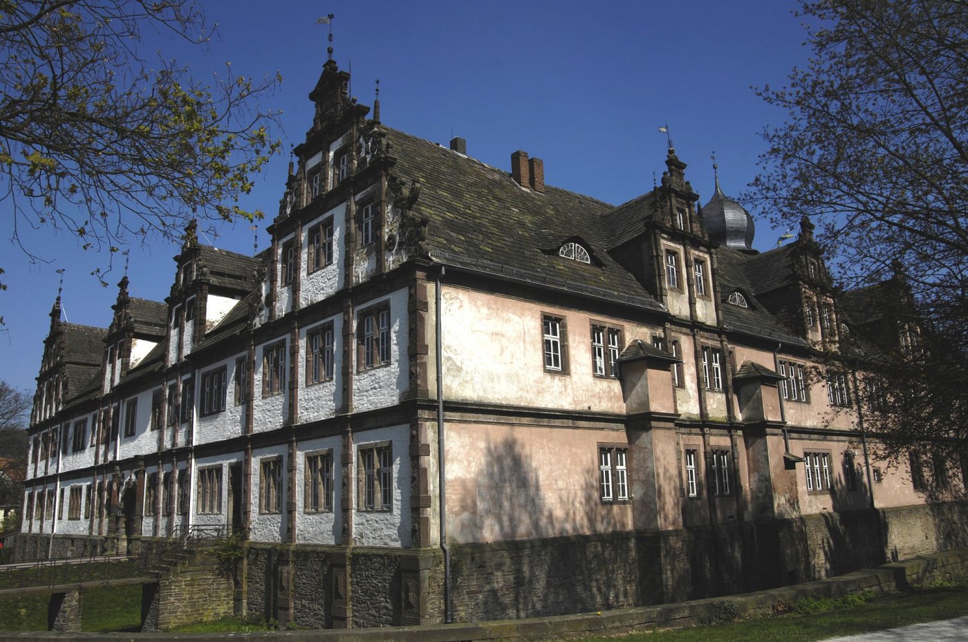   . , Niedersachsen, Bevern, Schloss, 1