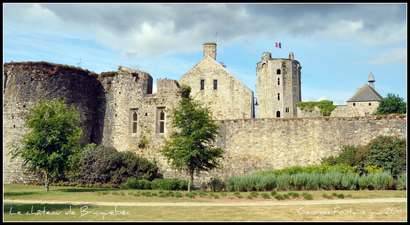   . , Basse-Normandie, Bricquebec, Place le Marois