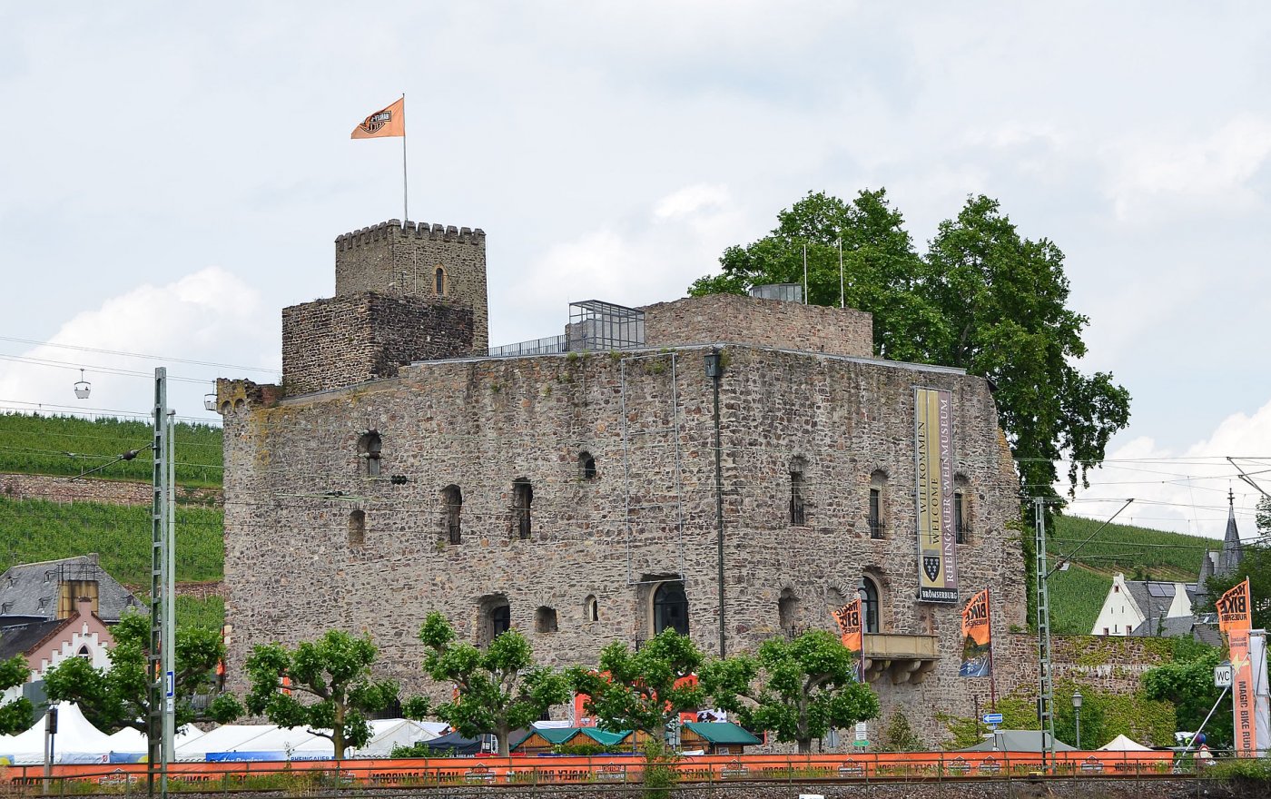   . , Hessen, Rudesheim am Rhein, Rheinstrase, 2