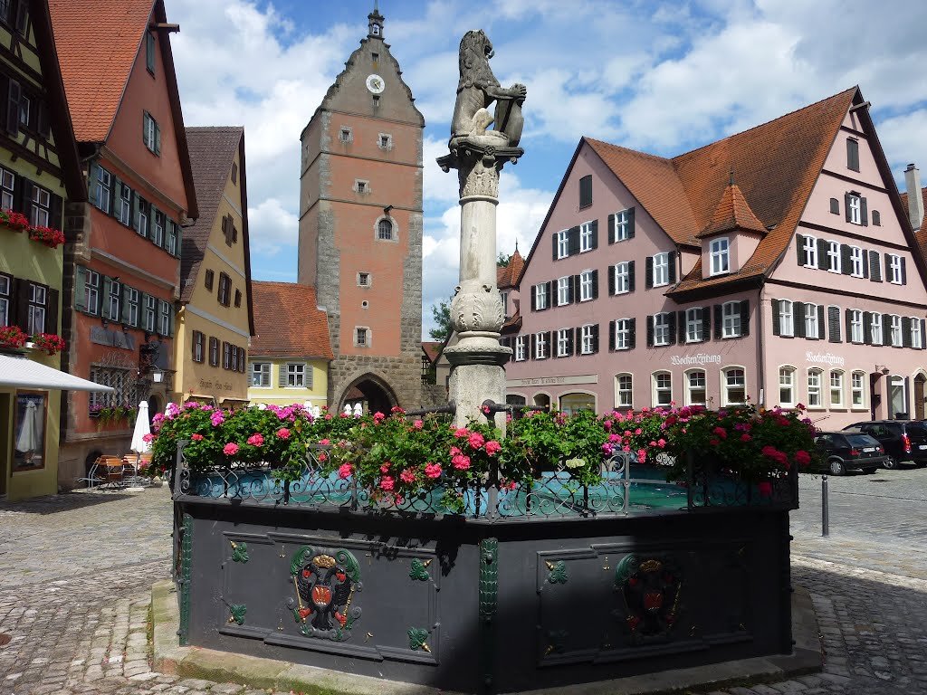   . , Bayern, Dinkelsbuhl, Ledermarkt, 4